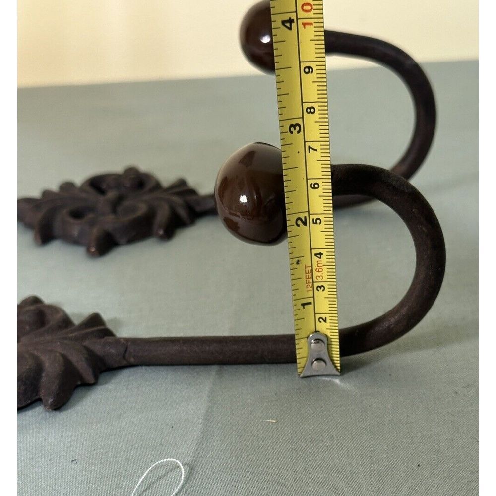 Set Of 2 Antique Cast Iron Ornate Wall Hooks Coat Hat Hanger - Picture 5 of 5
